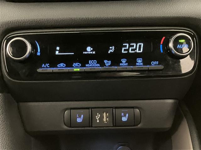 ヤリス ハイブリッドＺ　ＰＣＳ　Ｂカメラ　ドラレコ付　ナビ付　ＬＥＤランプ　スマキー　メディアプレイヤー接続　ＶＳＣ　パワステ　１オナ車　クルコン　カーテンエアバック　キーフリー　ＡＢＳ　イモビ　エアコン　メモリナビ（18枚目）