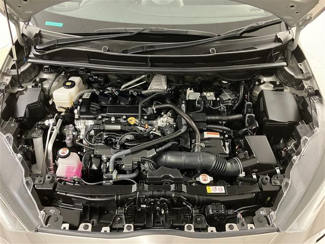 ヤリス ハイブリッドＺ　ＰＣＳ　Ｂカメラ　ドラレコ付　ナビ付　ＬＥＤランプ　スマキー　メディアプレイヤー接続　ＶＳＣ　パワステ　１オナ車　クルコン　カーテンエアバック　キーフリー　ＡＢＳ　イモビ　エアコン　メモリナビ（40枚目）