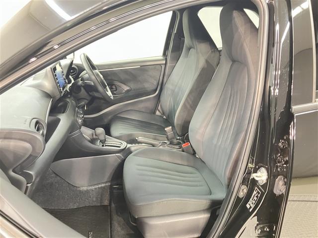 ヤリス Ｘ　ＰＣＳ　横滑り防止装置付き　記録簿有　ワイヤレスキー　バックガイドモニター　盗難防止　サイドエアバック　エアコン　Ｗエアバッグ　パワーウインドウ　ＥＴＣ付き　パワステ　運転席エアバッグ　ナビ　ＡＢＳ（13枚目）