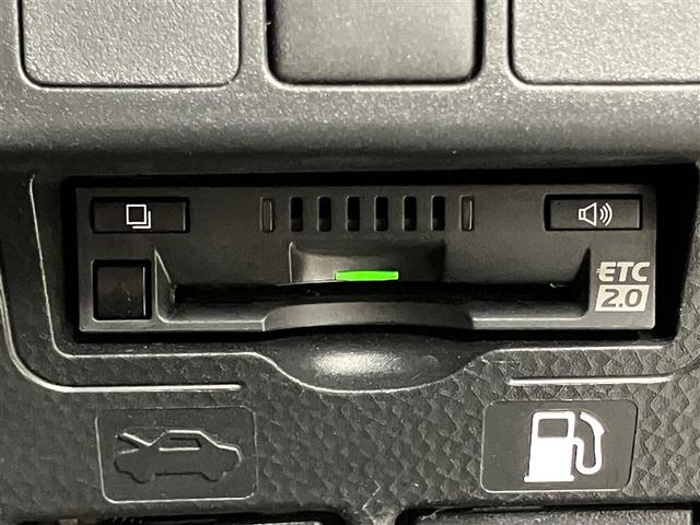 ルーミー カスタムＧ　アイドリング　両側電動ＳＤ　ＬＥＤヘット　バックビューモニター　衝突回避ブレーキ　地デジ　スマートキー　メモリナビ　クルーズコントロール　点検記録簿　ＤＶＤ　ＥＴＣ　１オーナー　オートエアコン　ＡＢＳ（9枚目）