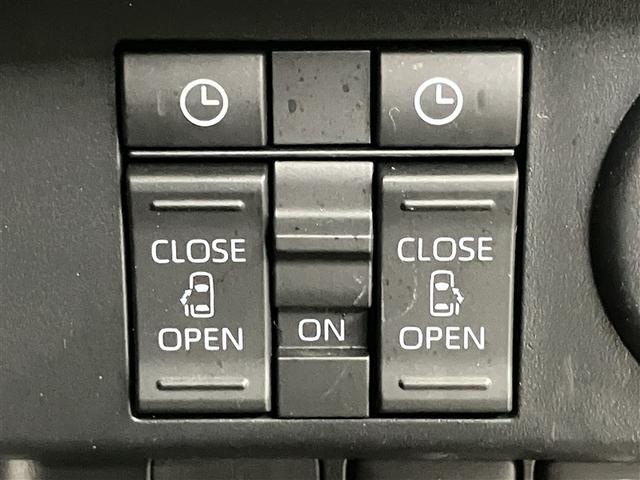 ルーミー カスタムＧ　アイドリング　両側電動ＳＤ　ＬＥＤヘット　バックビューモニター　衝突回避ブレーキ　地デジ　スマートキー　メモリナビ　クルーズコントロール　点検記録簿　ＤＶＤ　ＥＴＣ　１オーナー　オートエアコン　ＡＢＳ（10枚目）