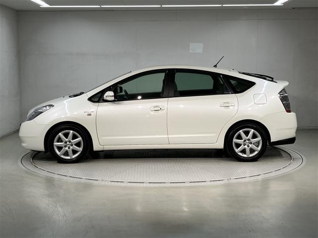 プリウス Gツーリングセレクション 5人乗り 51000キロ ナビ&バックカメラ CDプレーヤー ETC スマートキー ドラレコ クルーズコントロール 盗難防止装置 エアバッグ ABS 横滑り防止装置(2枚目)