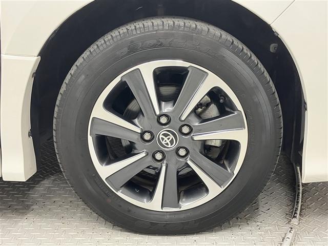 ヴォクシー ＺＳ　煌ＩＩ　８人乗り　２１０００キロ　ナビ＆フルセグＴＶ　Ｂｌｕｅｔｏｏｔｈ　　アルミホイール　ＬＥＤヘッドライト　ＥＴＣ　　両側電動スライドドア　衝突軽減ブレーキ　踏み間違い防止措置　車線逸脱警報　ワンオーナー（20枚目）