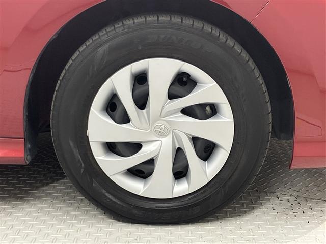 ヤリス Ｘ　ＰＣＳ　スマートキーシステム　横滑り防止装置付き　ワイヤレスキー　バックガイドモニター　盗難防止　サイドエアバック　エアコン　Ｗエアバッグ　パワーウインドウ　パワステ　運転席エアバッグ　１オーナー（18枚目）