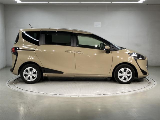 シエンタ G ナビ・TV スマートキープッシュスタート アイドリングS 1オ-ナ- リアカメラ 地デジフルセグ フルオートエアコン パワーウィンド ETC 運転席エアバック パワステ キーフリーシステム ABS(10枚目)