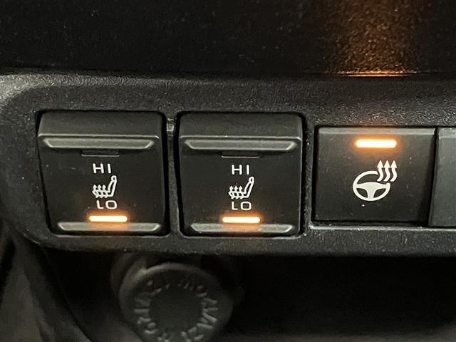 シエンタ ハイブリッドZ 7人乗り 27000キロ ディスプレイオーディオ&フルセグTV Bluetooth DVD再生可 ドラレコ ETC 両側電動スライドドア LEDヘッドライト ブラインドスポットモニター(15枚目)