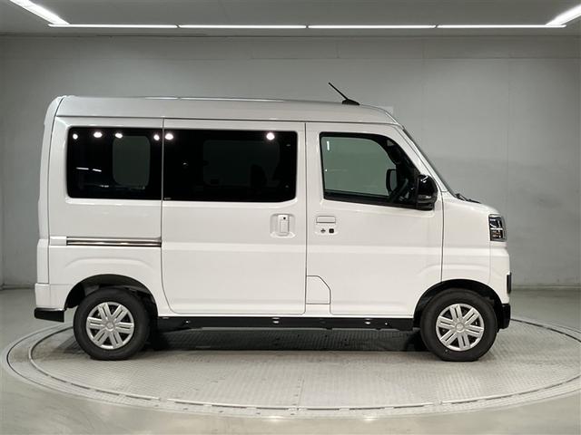 アトレー ＲＳ　４人乗り　６０００キロ　ディスプレイオーディオ＆フルセグＴＶ　Ｂｌｕｅｔｏｏｔｈ　　ＬＥＤヘッドライト　両側電動スライドドア　衝突軽減ブレーキ　踏み間違い防止措置　車線逸脱警報　盗難防止装置（3枚目）