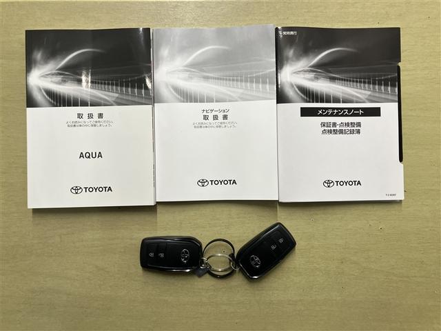 アクア Ｇ　５人乗り　２６０００キロ　全周囲カメラ　１５００Ｗ給電　ナビ＆フルセグＴＶ　Ｂｌｕｅｔｏｏｔｈ　　ＬＥＤヘッドライト　アルミホイール　スマートキー　ワンオーナー　衝突軽減ブレーキ　踏み間違い防止措置（20枚目）