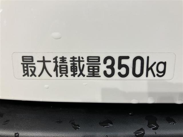 ハイゼットカーゴ ＤＸ　衝突回避支援　横滑り防止装置　前席パワーウィンドウ　キーフリー　運転席助手席エアバック　アイドリングストップ機能　マニュアルエアコン　ＰＳ　運転席エアバッグ　ＡＢＳ（18枚目）