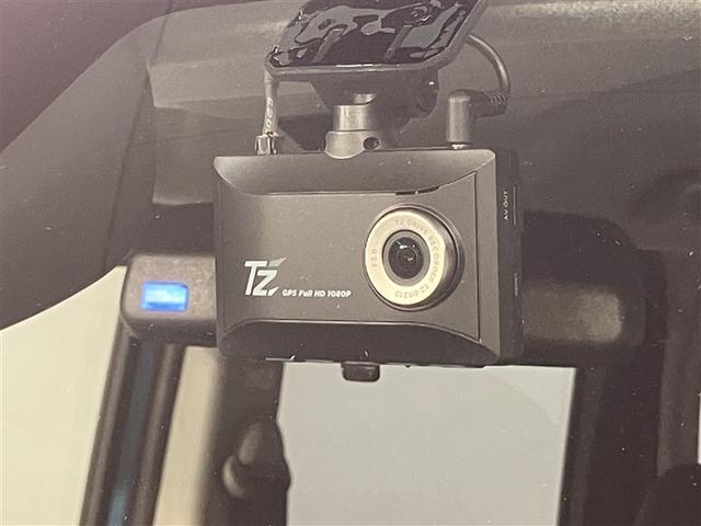 タンク Ｇ　衝突回避支援ブレーキ機能　両側パワースライドＤ　フルセグテレビ　パワーウィンドウ　バックモニター　クルーズコントロール　横滑り防止装置　盗難防止システム　スマートキー　ＥＴＣ　ナビ＆ＴＶ　ＤＶＤ（9枚目）