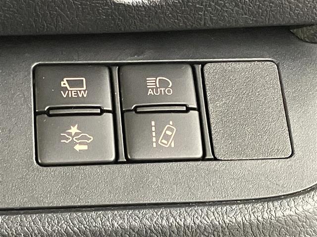 シエンタ ハイブリッドＧ　クエロ　点検記録簿　地デジＴＶ　盗難防止　横滑り防止　ＬＥＤライト　クルコン　ドライブレコーダー　スマートキー　ＥＴＣ　１オーナー　バックモニタ　ＤＶＤ　オ－トエアコン　ＡＵＸ　メモリ－ナビ　エアバッグ（14枚目）