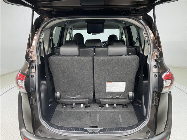 シエンタ ハイブリッドＧ　クエロ　点検記録簿　地デジＴＶ　盗難防止　横滑り防止　ＬＥＤライト　クルコン　ドライブレコーダー　スマートキー　ＥＴＣ　１オーナー　バックモニタ　ＤＶＤ　オ－トエアコン　ＡＵＸ　メモリ－ナビ　エアバッグ（23枚目）