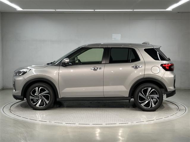 ライズ Ｚ　衝突回避システム　メディアプレイヤー接続　スマートキ－　リヤカメラ　アルミホイール　エコアイドル　ＬＥＤライト　オートエアコン　横滑り防止機能　ＴＶ　キーフリー　パワーウインドウ　エアバッグ　ＡＢＳ付（2枚目）