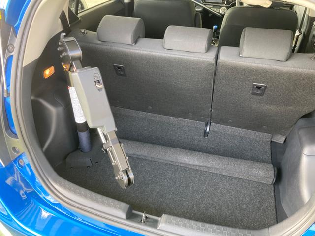 アクア トヨタ ｓジョシュセキカイテンシートｂ 電動車いす収納装置 ナビ バックカメラ ｃｄ ｄｖｄ再生 ｅｔｃ スマートキー ワンオーナー 記録簿 車内除菌抗菌加工済 ハイブリッド長期保証付 神奈川県 ｓジョシュセキカイテンシートｂ 電動車いす収納装置 ナビ