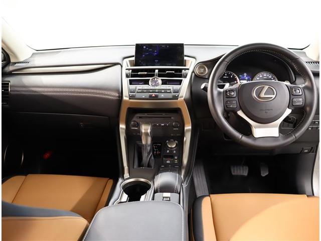 NX200t Iパッケージ スマートキー&プッシュスタート プリクラッシュセーフティーシステム ワンオーナー車 100V電源 オートクルーズ LEDライト パワーシート DVD キーレス CD 記録簿 ETC ナビTV ABS(5枚目)