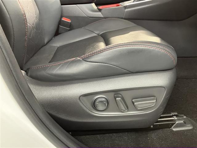 ＲＡＶ４ アドベンチャー　オフロードパッケージ　パワーウインドウ　ＡＡＣ　アルミホイール　キーフリー　ＬＥＤランプ　クルコン　スマートキ　ミュージックプレイヤー接続可　メモリナビ　運転席パワーシート　地デジ　横滑り防止装置　ＡＢＳ　盗難防止装置（17枚目）