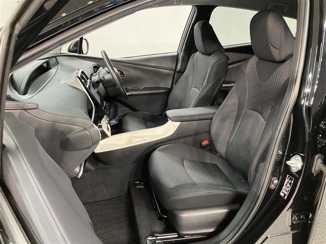 プリウス Ａ　衝突軽減ブレーキシステム　Ｂモニタ　ＬＥＤヘッド　クルーズコントロール　セキュリティー　スマートキー　パワーステアリング　ＥＴＣ　アルミホイル　オートエアコン　ＳＲＳ　ＡＢＳ　パワーウィンドウ　ＶＳＣ（14枚目）