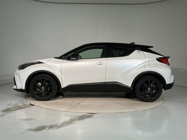 C-HR G モード ネロ セーフティプラスIII プリクラッシュセーフティ 盗難防止装置 LEDヘッドライト キーレス 半革 クルコン 定期点検記録簿 メモリーナビ スマートキー ミュージックプレイヤー接続可 ナビ ワンオーナー バックカメラ(2枚目)