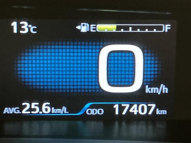 プリウス A 衝突軽減ブレーキシステム Bモニタ 記録簿有 LEDヘッド クルーズコントロール セキュリティー スマートキー パワーステアリング Pシート ドライブレコーダー ETC 1オーナー アルミホイル(12枚目)