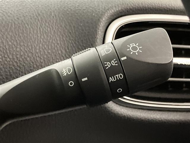 プリウス A 衝突軽減ブレーキシステム Bモニタ 記録簿有 LEDヘッド クルーズコントロール セキュリティー スマートキー パワーステアリング Pシート ドライブレコーダー ETC 1オーナー アルミホイル(24枚目)