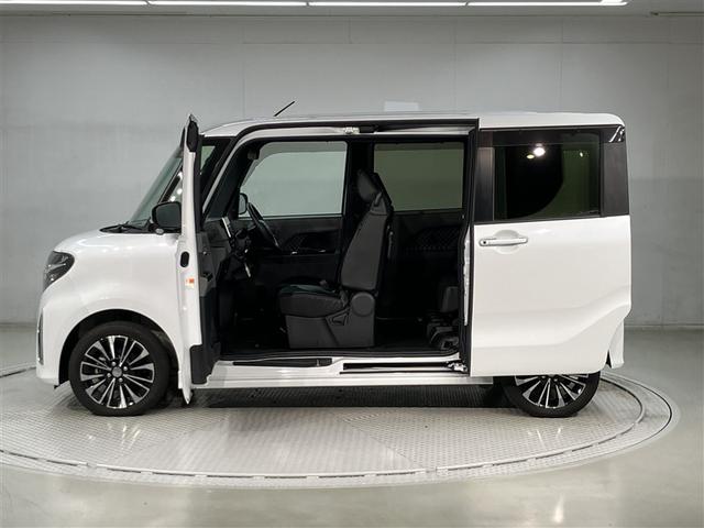 タント カスタムRS アルミ 盗難防止 LEDライト ETC車載器 地デジ エコアイドル キーフリー DVD再生 サイドエアバック ESC メモリーナビ 4WD ABS ナビTV エアバッグ ベンチシート オートエアコン(3枚目)