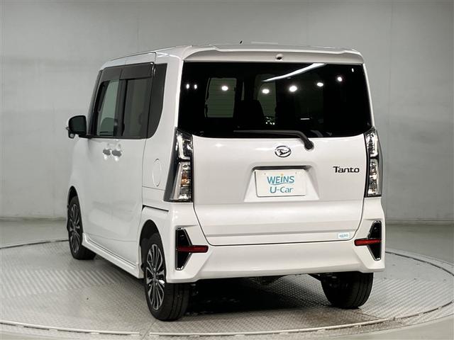 タント カスタムRS アルミ 盗難防止 LEDライト ETC車載器 地デジ エコアイドル キーフリー DVD再生 サイドエアバック ESC メモリーナビ 4WD ABS ナビTV エアバッグ ベンチシート オートエアコン(5枚目)