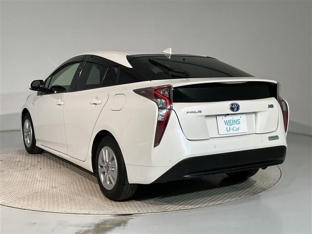 プリウス Ｓセーフティプラス　衝突回避システム　１セグ　Ｂモニター　ＬＥＤライト　クルコン　ＥＴＣ装備　スマートＫＥＹ　ナビＴＶ　イモビライザー　横滑り防止機能　ＰＷ　カーテンエアバッグ　キーレスエントリー　オ－トエアコン　アルミ（4枚目）