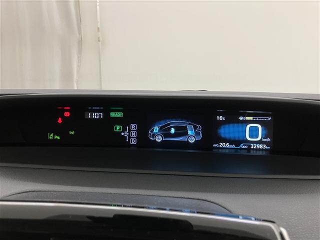 プリウス Ｓセーフティプラス　衝突回避システム　１セグ　Ｂモニター　ＬＥＤライト　クルコン　ＥＴＣ装備　スマートＫＥＹ　ナビＴＶ　イモビライザー　横滑り防止機能　ＰＷ　カーテンエアバッグ　キーレスエントリー　オ－トエアコン　アルミ（10枚目）