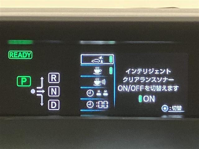プリウス Ｓセーフティプラス　衝突回避システム　１セグ　Ｂモニター　ＬＥＤライト　クルコン　ＥＴＣ装備　スマートＫＥＹ　ナビＴＶ　イモビライザー　横滑り防止機能　ＰＷ　カーテンエアバッグ　キーレスエントリー　オ－トエアコン　アルミ（12枚目）