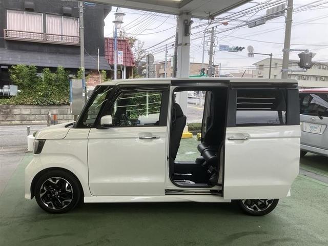 Ｎ－ＢＯＸカスタム Ｇ・ＥＸターボホンダセンシング　アルミ　Ｒカメ　クルコン　ナビＴＶ　サイドエアバッグ　整備記録簿　ＬＥＤヘットライト　ＥＴＣ　Ｆセグ　メモリーナビ　横滑り防止　ＡＵＸ　パワーステアリング　ドライブレコーダー　ＤＶＤ再生可　ＡＣ（3枚目）