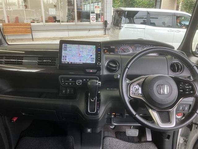 Ｎ－ＢＯＸカスタム Ｇ・ＥＸターボホンダセンシング　アルミ　Ｒカメ　クルコン　ナビＴＶ　サイドエアバッグ　整備記録簿　ＬＥＤヘットライト　ＥＴＣ　Ｆセグ　メモリーナビ　横滑り防止　ＡＵＸ　パワーステアリング　ドライブレコーダー　ＤＶＤ再生可　ＡＣ（9枚目）