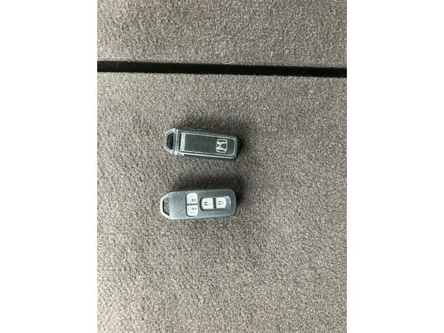 Ｎ－ＢＯＸカスタム Ｇ・ＥＸターボホンダセンシング　アルミ　Ｒカメ　クルコン　ナビＴＶ　サイドエアバッグ　整備記録簿　ＬＥＤヘットライト　ＥＴＣ　Ｆセグ　メモリーナビ　横滑り防止　ＡＵＸ　パワーステアリング　ドライブレコーダー　ＤＶＤ再生可　ＡＣ（19枚目）