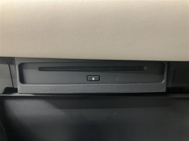 ノア Ｇ　衝突軽減ブレーキ　地上デジタル　ＬＥＤライト　アルミ　キーフリー　クルコン　試乗車　盗難防止装置　ＤＶＤ再生　横滑り防止　３列シート　メモリーナビ　Ｂカメラ　ミュージックプレイヤー接続可　ドラレコ（9枚目）