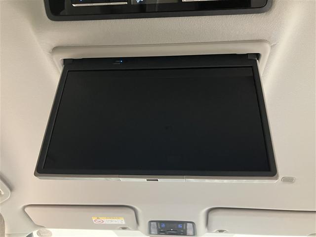 ノア Ｇ　衝突軽減ブレーキ　地上デジタル　ＬＥＤライト　アルミ　キーフリー　クルコン　試乗車　盗難防止装置　ＤＶＤ再生　横滑り防止　３列シート　メモリーナビ　Ｂカメラ　ミュージックプレイヤー接続可　ドラレコ（10枚目）