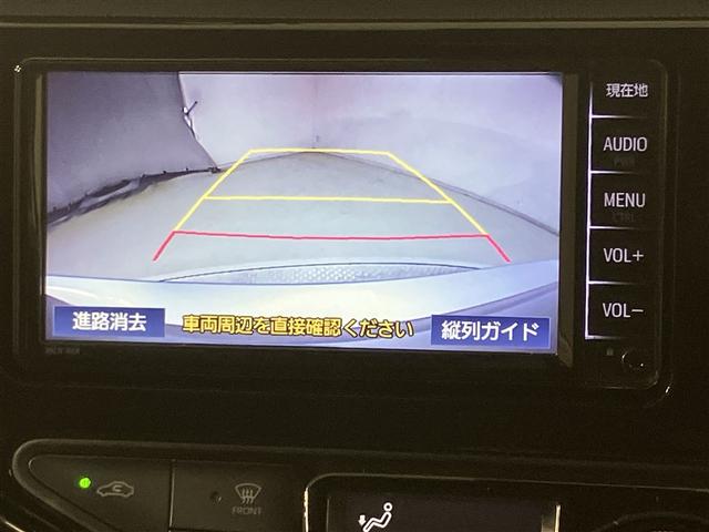 アクア Ｓスタイルブラック　ＡＵＸ端子　バックモニタ－　ナビＴＶ　イモビライザー　ＬＥＤライト　スマートキープッシュスタート　１オーナー　ＥＴＣ付き　Ｗエアバッグ　キーフリ　メモリーナビゲーション　ドラレコ付き　１セグ　ＡＢＳ（7枚目）