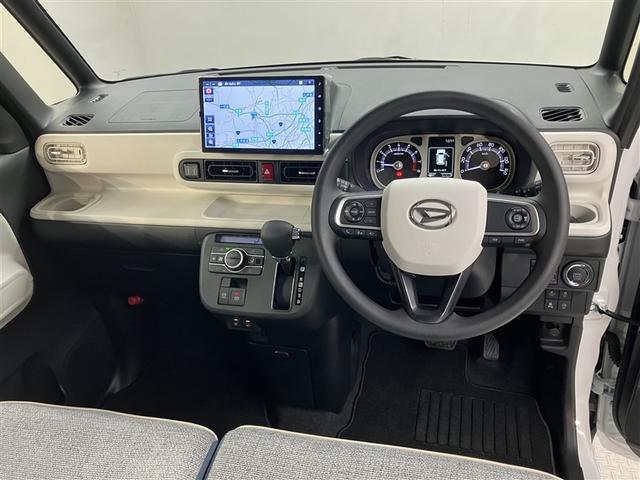 ムーヴキャンバス ストライプスＧターボ　レーダーブレーキ　Ｂカメラ　パワーウィンドゥ　地デジ　左右オートスライド　オートクルーズ　サイドエアバッグ　ＬＥＤヘッドライト　スマートキー　フルオートエアコン　セキュリティーアラーム　ベンチシート（5枚目）