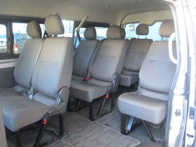 ハイエースワゴン ＤＸ　パワースライドドア　ＳＤナビ　ワンセグ　Ｂカメラ　ＥＴＣ（10枚目）