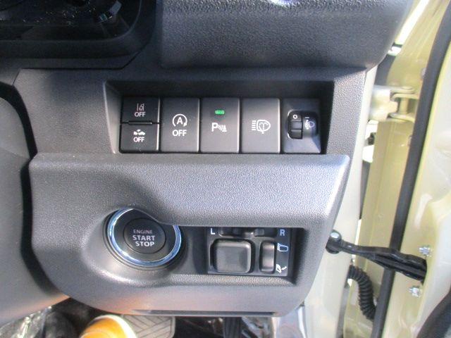 追突軽減装置　アイドリングストップ　車線逸脱警報機能　その他