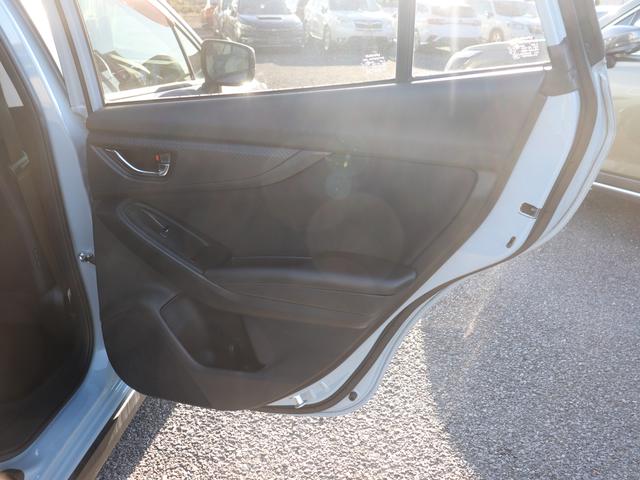 ＸＶ １．６ｉ－Ｌアイサイト　ＥＴＣ２．０　パナ８型ビルトナビ　バックカメラ　アイサイトＶｅｒ３搭載　ルーフレール　アドバンスドセイフティパッケージ　ステアリング連動ＬＥＤヘッドランプ　本革巻ステアリング＆セレクトレバー　キーレスアクセス＆プッシュスタートスイッチ（55枚目）