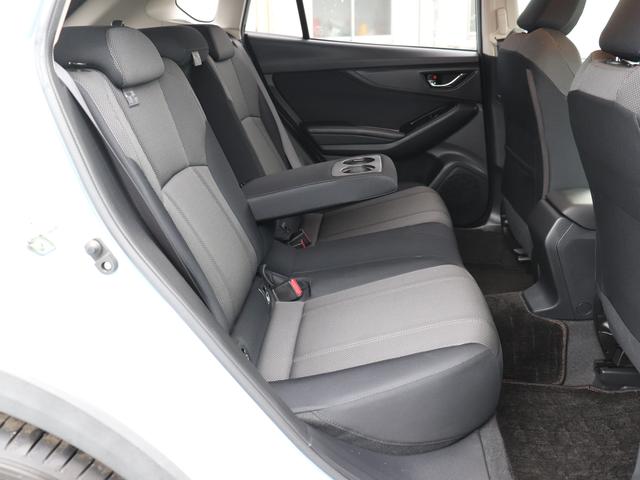 ＸＶ アイサイト３　カロッエリアメモリーナビ　ＥＴＣ２．０　歩行者エアバッグ　ＳＲＳサイド＆カーテン＆運転席ニーエアバッグ　ＵＶカットガラス　フルオートエアコン（6枚目）