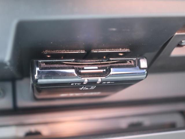 インプレッサスポーツ １．６ｉ－Ｌアイサイト　ＥＴＣ２．０　パナ８型ビルトナビ　前後ドラレコ　バックカメラ　アイサイトＶｅｒ３搭載　ステアリング連動ＬＥＤへッドライト　スバルリヤビークルディテクション　ハイビームアシスト　キーレスアクセス＆プッシュスタートスイッチ（13枚目）