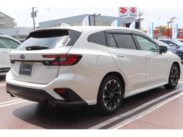 レヴォーグ ＧＴ　パナソニックビルトインナビ　ＬＥＤヘッドライト　パナソニックビルトインナビ　ＥＴＣ２．０　フロント・サイド・リヤカメラ　ＬＥＤヘッドライト　オートライト　キーレス＆プッシュスタート（2枚目）