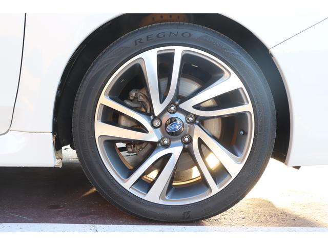 レヴォーグ １．６ＧＴ－Ｓ　アイサイト　カロッツェリアメモリーナビ　バックカメラ　　ＥＴＣ　　ＬＥＤヘッドライト　　フォグランプ　　キーレス＆プッシュスタート（7枚目）