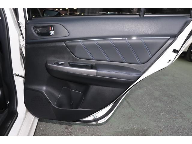 レヴォーグ １．６ＧＴ－Ｓ　アイサイト　カロッツェリアメモリーナビ　バックカメラ　　ＥＴＣ　　ＬＥＤヘッドライト　　フォグランプ　　キーレス＆プッシュスタート（29枚目）