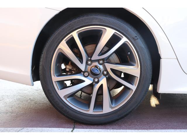 レヴォーグ １．６ＧＴ－Ｓ　アイサイト　カロッツェリアメモリーナビ　バックカメラ　　ＥＴＣ　　ＬＥＤヘッドライト　　フォグランプ　　キーレス＆プッシュスタート（30枚目）