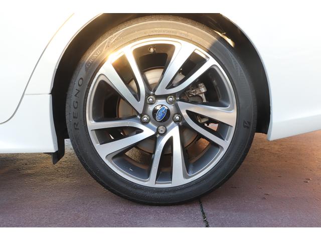 レヴォーグ １．６ＧＴ－Ｓ　アイサイト　カロッツェリアメモリーナビ　バックカメラ　　ＥＴＣ　　ＬＥＤヘッドライト　　フォグランプ　　キーレス＆プッシュスタート（32枚目）