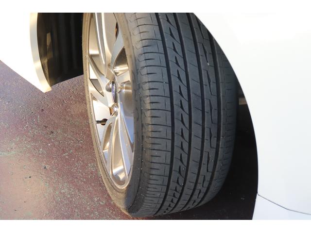 レヴォーグ １．６ＧＴ－Ｓ　アイサイト　カロッツェリアメモリーナビ　バックカメラ　　ＥＴＣ　　ＬＥＤヘッドライト　　フォグランプ　　キーレス＆プッシュスタート（35枚目）