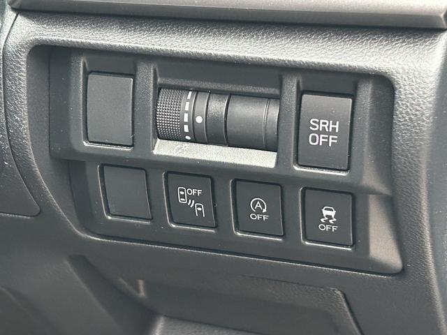 XV 2.0i-Sアイサイト 前席パワーシート ダイアトーンナビ アイサイトバージョン3搭載 前席パワーシート 後側方レーダー 誤後退ブレーキサポート ステアリング連動ヘッドライト&オートハイビーム サイド・バックカメラ ダイアトーンナビ ETC2.0(11枚目)