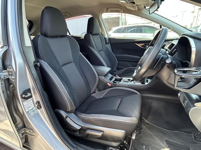 インプレッサスポーツ ２．０ｉ－Ｌ　ＥｙｅＳｉｇｈｔ　ケンウッドナビ　バックカメラ　アイサイトバージョン３　１７インチアルミ　本革巻きステアリング・シフトノブ　ステアリング連動ヘッドライト　ケンウッドナビ（ＭＤＶ－Ｓ８１１ＨＤＦ）　バックカメラ　ＥＴＣ（15枚目）