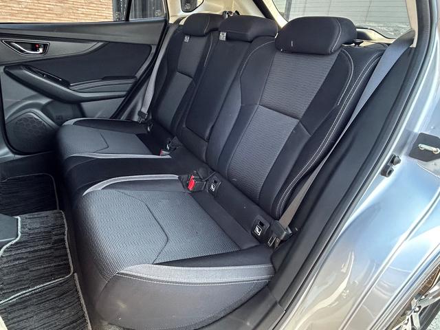 インプレッサスポーツ ２．０ｉ－Ｌ　ＥｙｅＳｉｇｈｔ　ケンウッドナビ　バックカメラ　アイサイトバージョン３　１７インチアルミ　本革巻きステアリング・シフトノブ　ステアリング連動ヘッドライト　ケンウッドナビ（ＭＤＶ－Ｓ８１１ＨＤＦ）　バックカメラ　ＥＴＣ（27枚目）